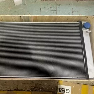 Радиатор охлаждения водяной 4655008 Hitachi 