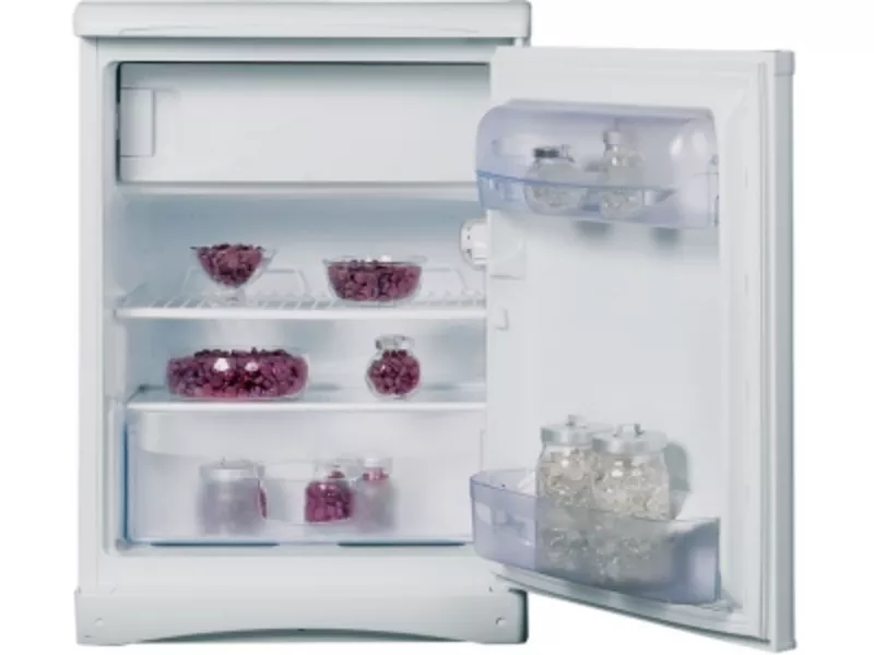Холодильник Indesit TT 85 ищет себе новых хозяев.