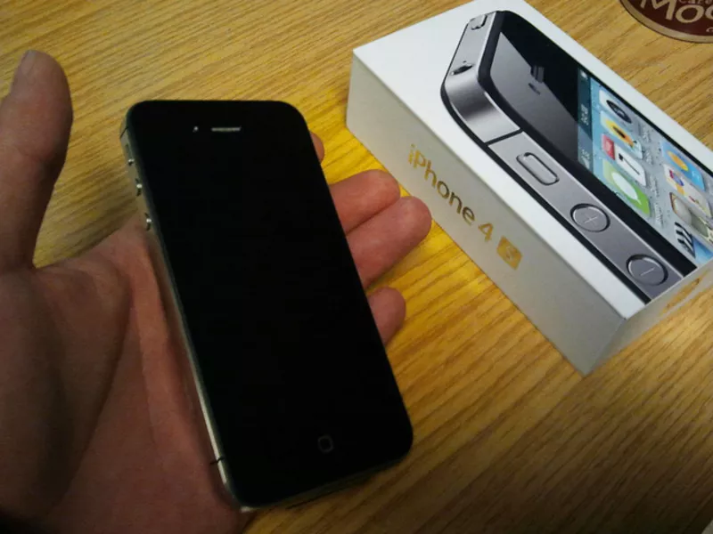 Apple,  iphone 4S 64 Гб всего за $ 550USD,  купить 3 шт,  получи 1 беспла