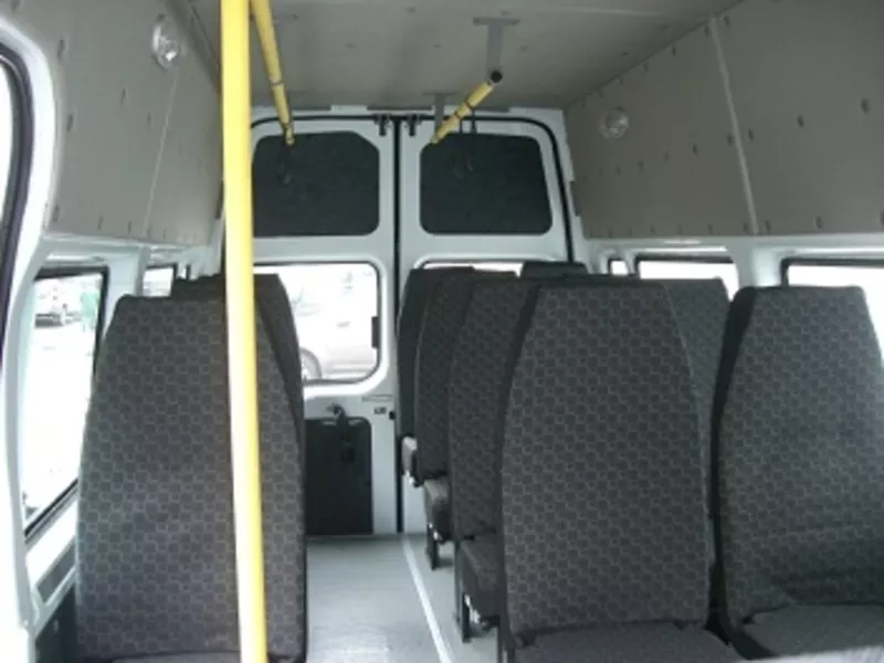 Городской микроавтобус Ford Transit 2