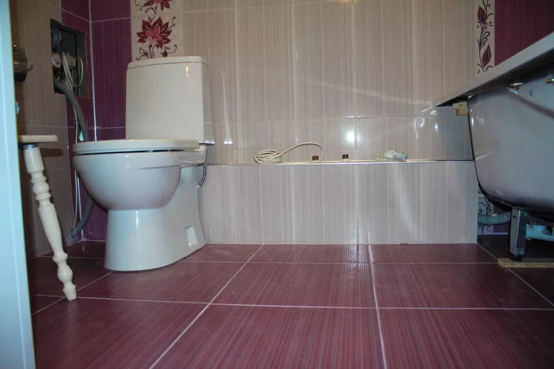 Укладка плитки,  ремонт в ванной от 500 рублей  2
