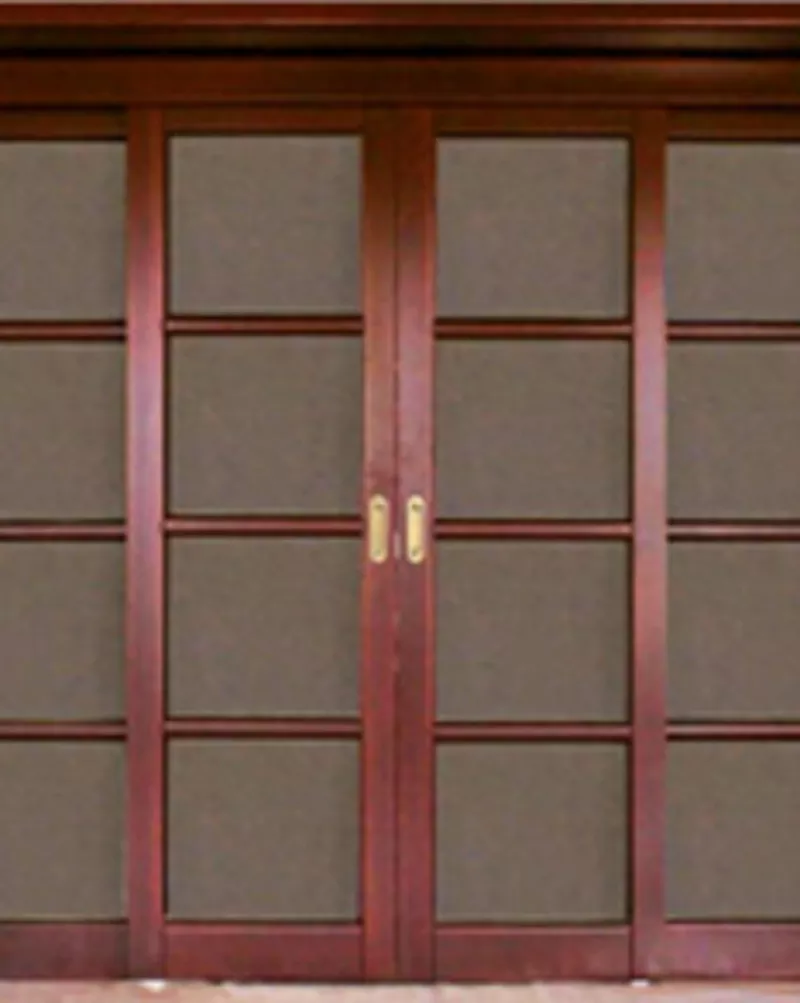 Двери филенчатые из массива сосны,  дуба,  бука,  ясеня