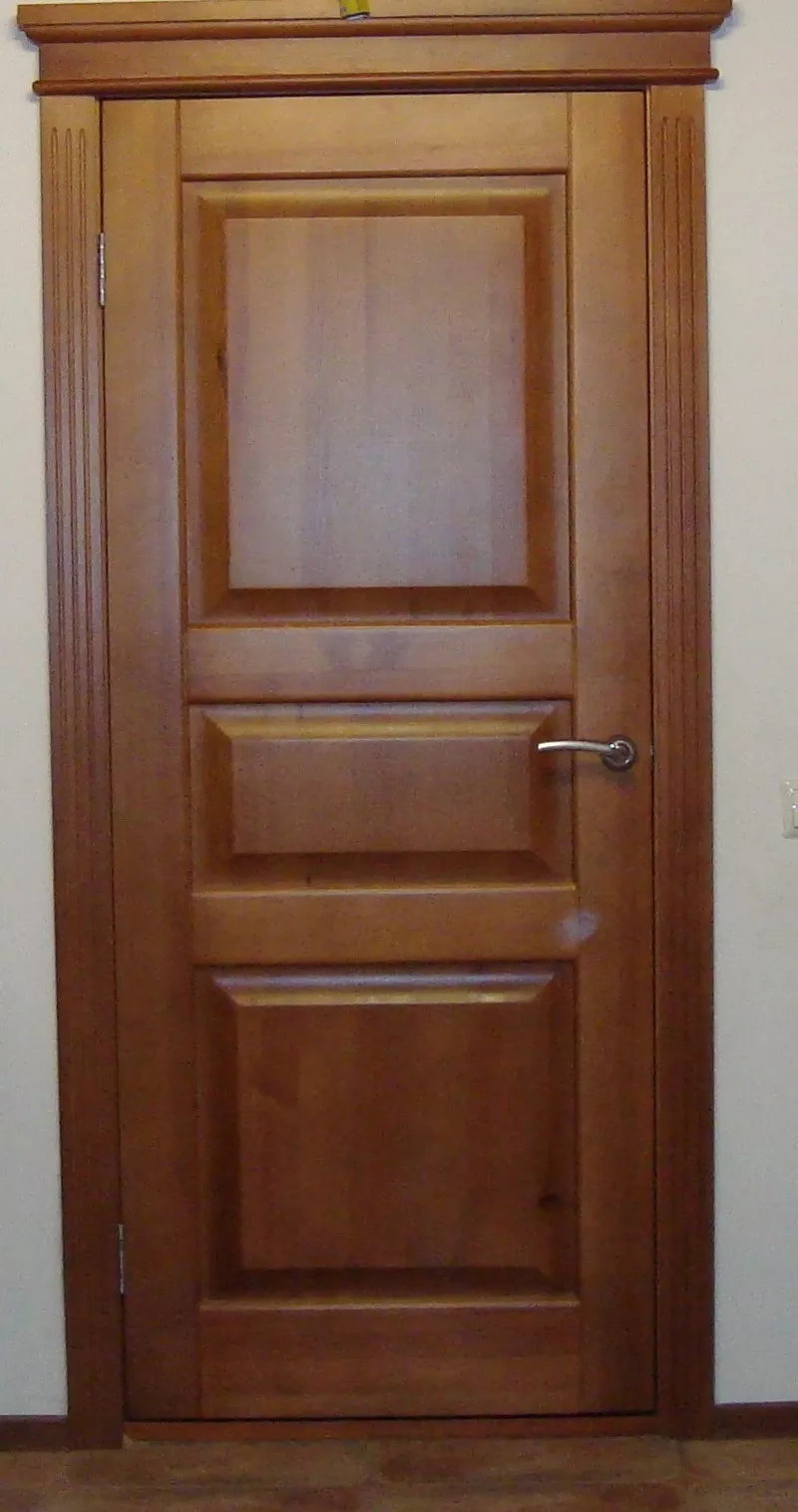 Двери филенчатые из массива сосны,  дуба,  бука,  ясеня 5